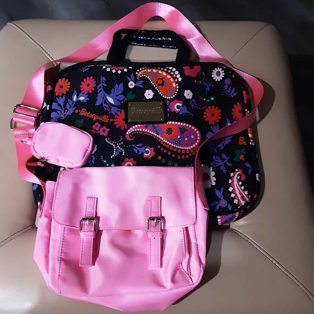 Betsyville laptop case and crossbody purse with mini coin purse.